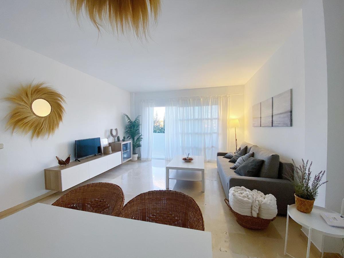 Matchroom Apartamento Con Piscina En Mijas Golf 丰希罗拉 外观 照片