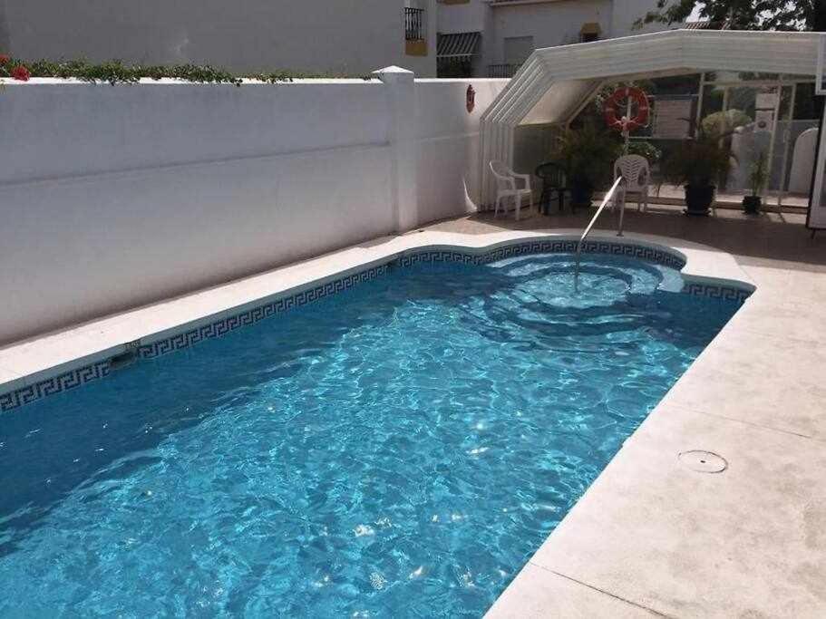 Matchroom Apartamento Con Piscina En Mijas Golf 丰希罗拉 外观 照片